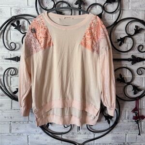 We The Free Pale Pink Bandana-Panel Sz S Pullover